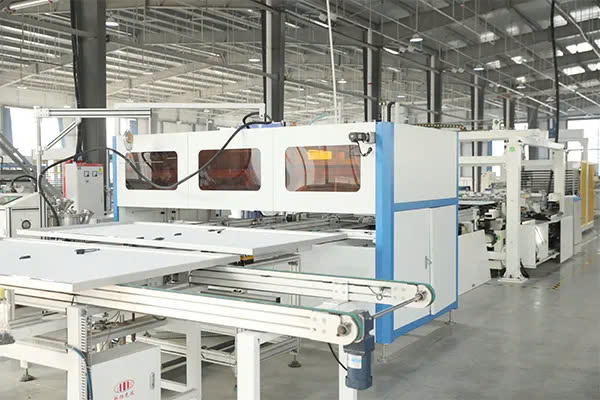 quy-trinh-san-xuat-pin-mat-troi-1