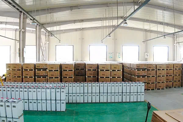 san-xuat-pin-luu-tru-2