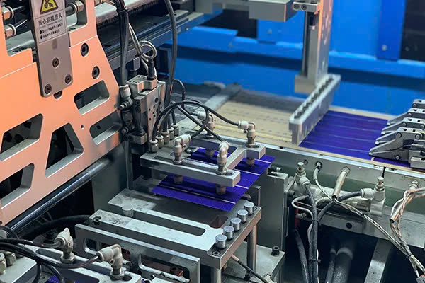 Xưởng sản xuất